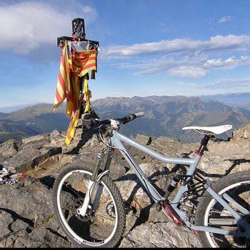 Refuge canigou pyrenees orientales france