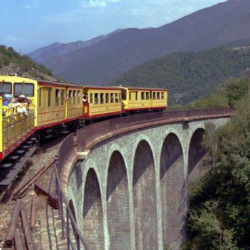 petit train jaune